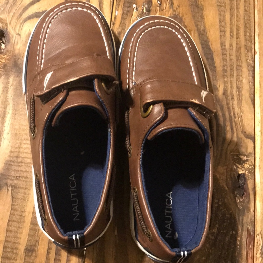 Boys Nautica Shoes! Warn Once! Size 12